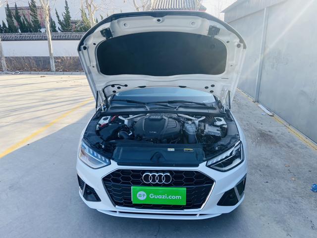 Audi A4 2020 thumb 10