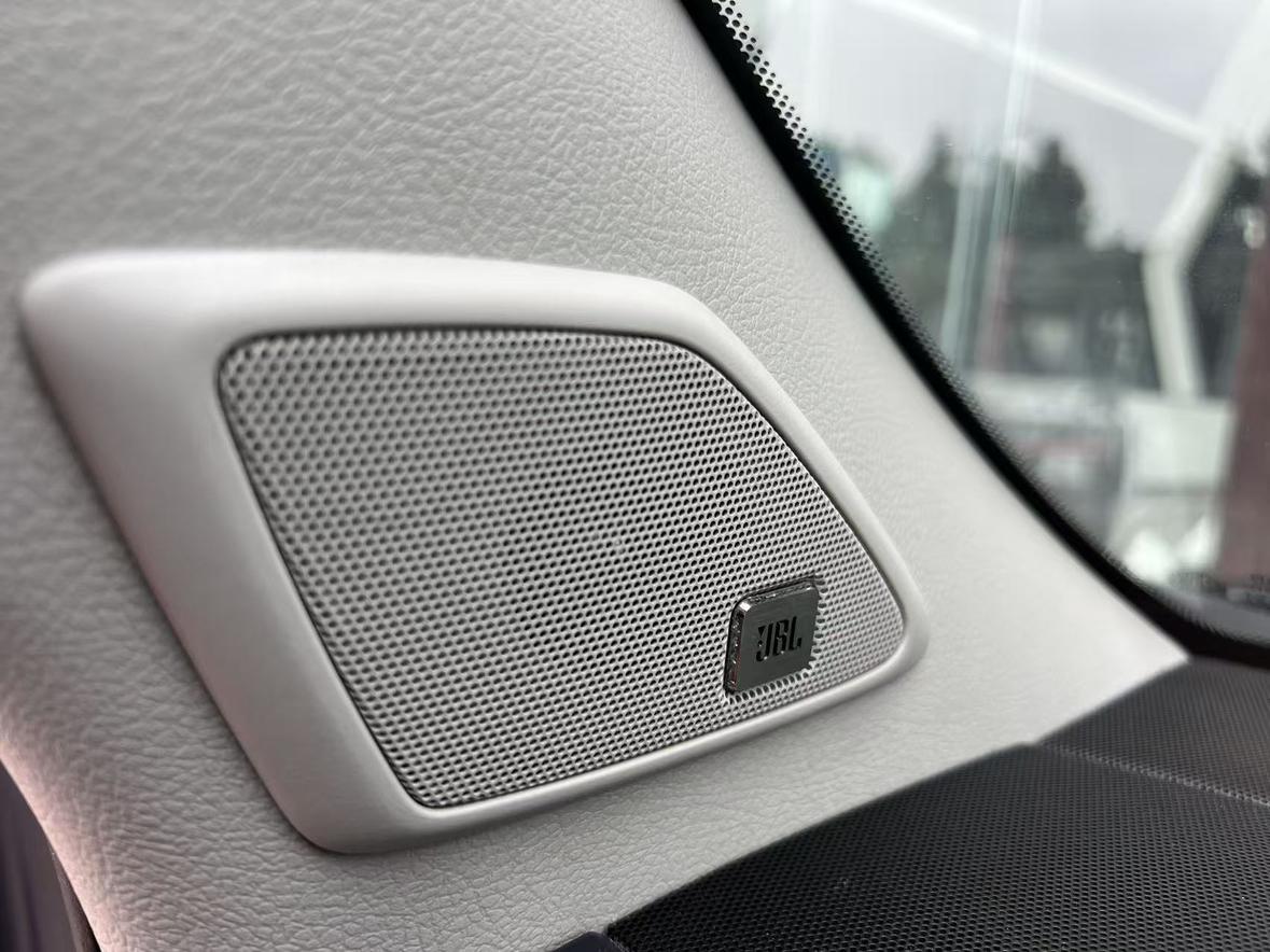 Toyota Land Cruiser Prado 2016 thumb 9