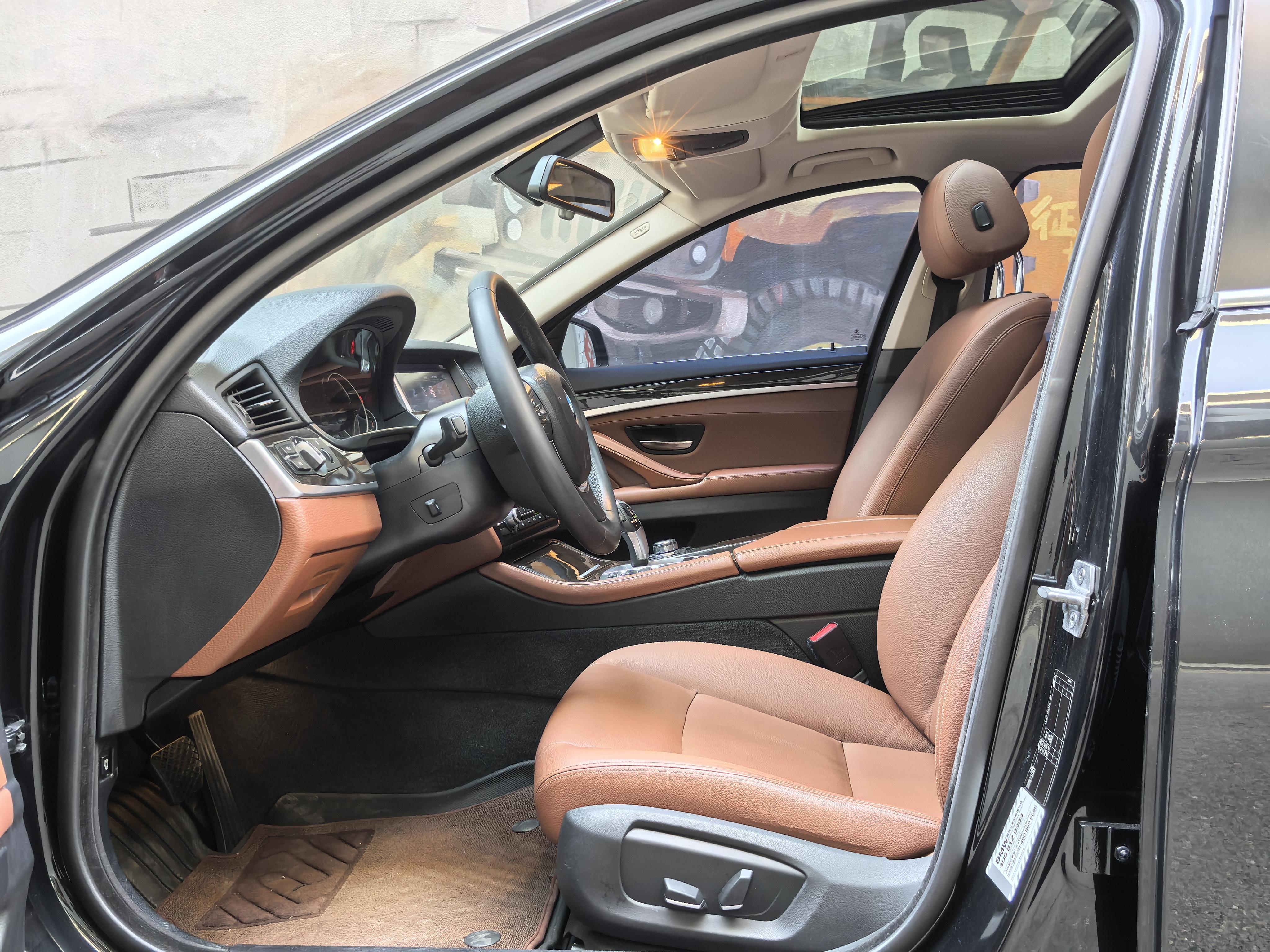 BMW 5 серии 2017 thumb 6