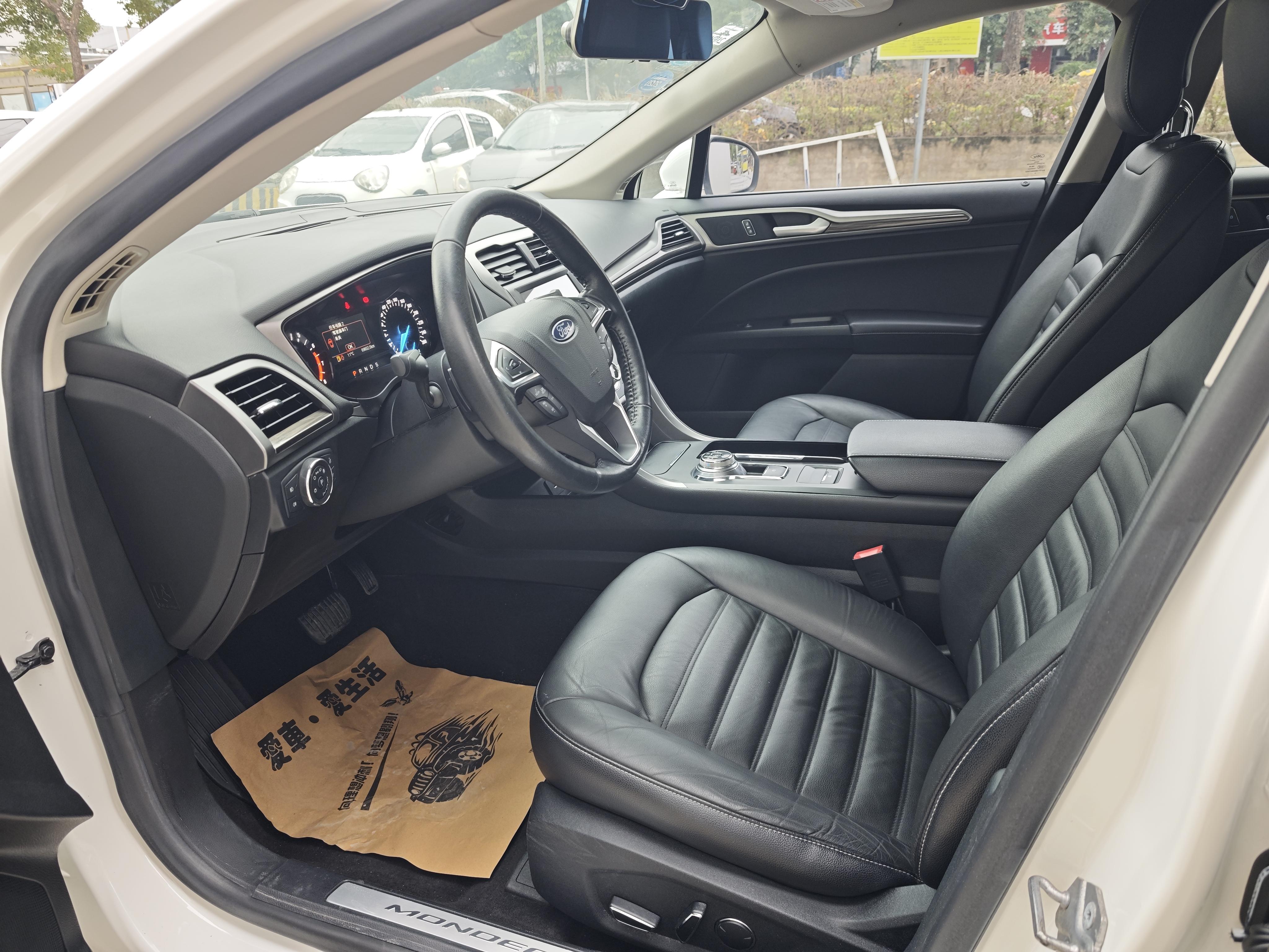 Ford Mondeo 2018 thumb 8