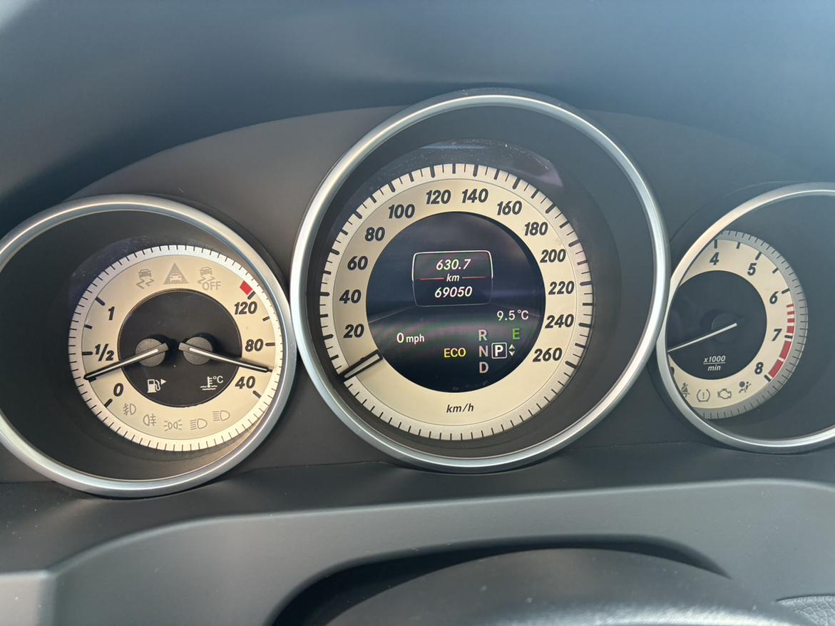 Mercedes-Benz E-Class 2015 thumb 6