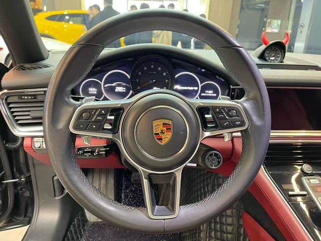 Porsche Panamera 2019 thumb 6