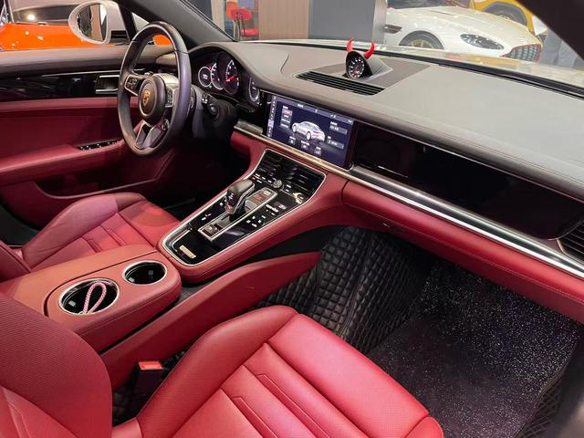 Porsche Panamera 2019 thumb 12