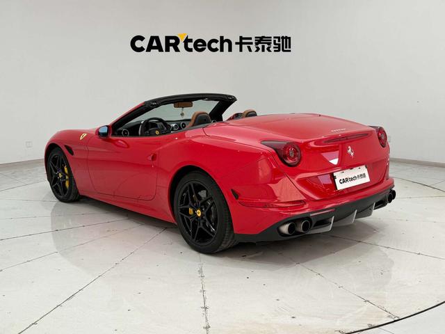 Ferrari California T 2015 thumb 3