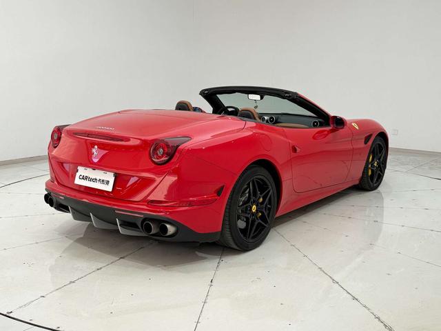 Ferrari California T 2015 thumb 5