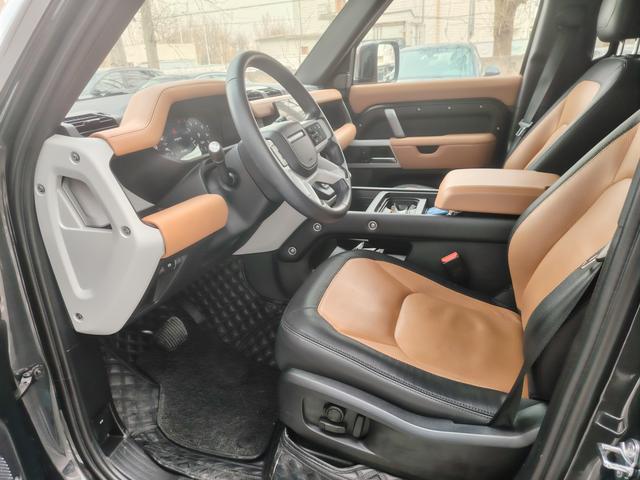 Land Rover Defender 2024 thumb 12