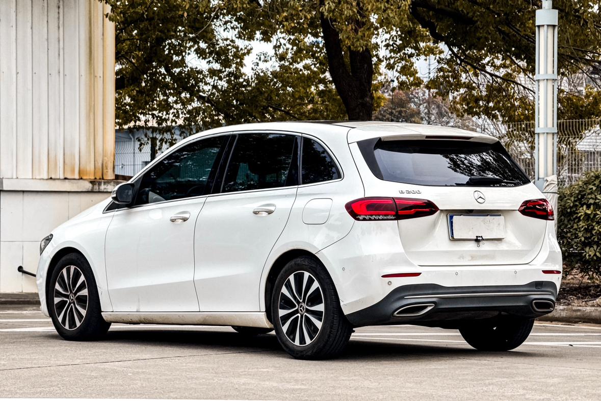 Mercedes-Benz B-Класс 2021 thumb 2