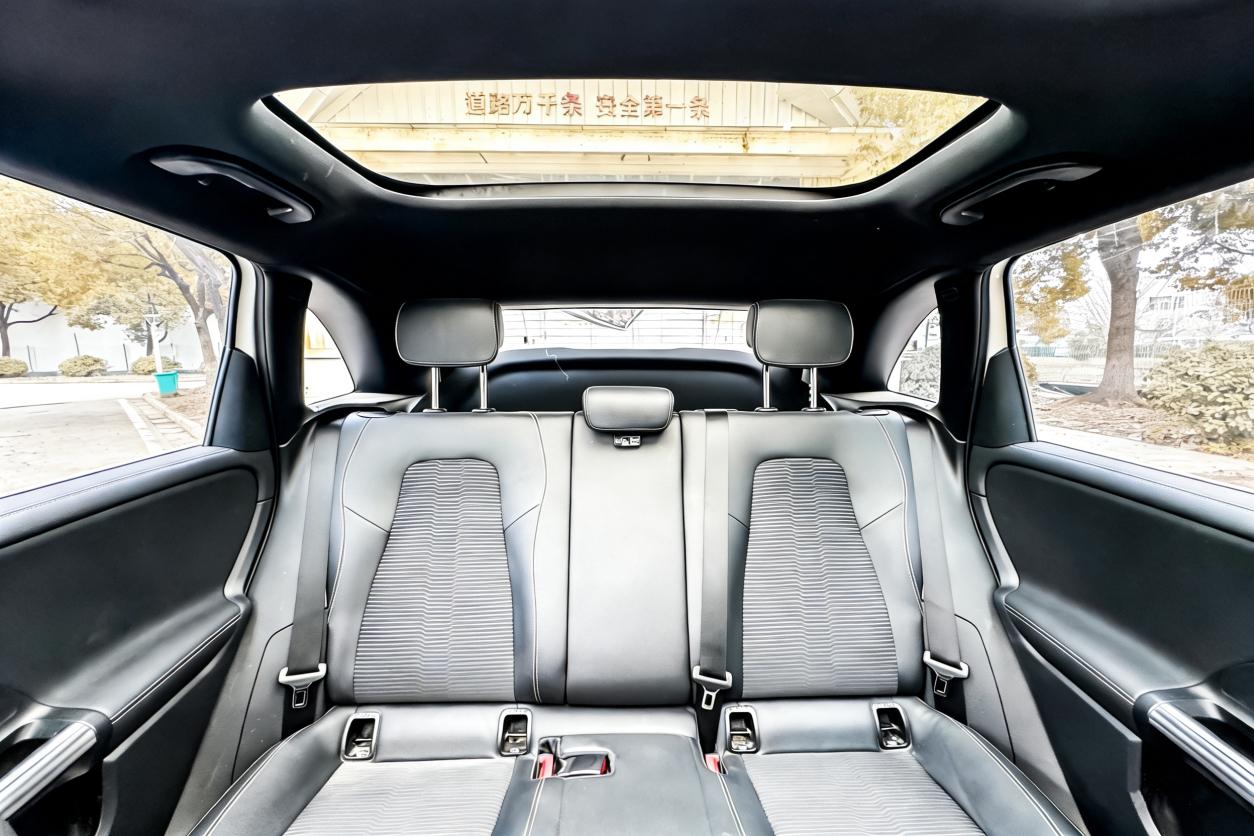 Mercedes-Benz B-Класс 2021 thumb 12