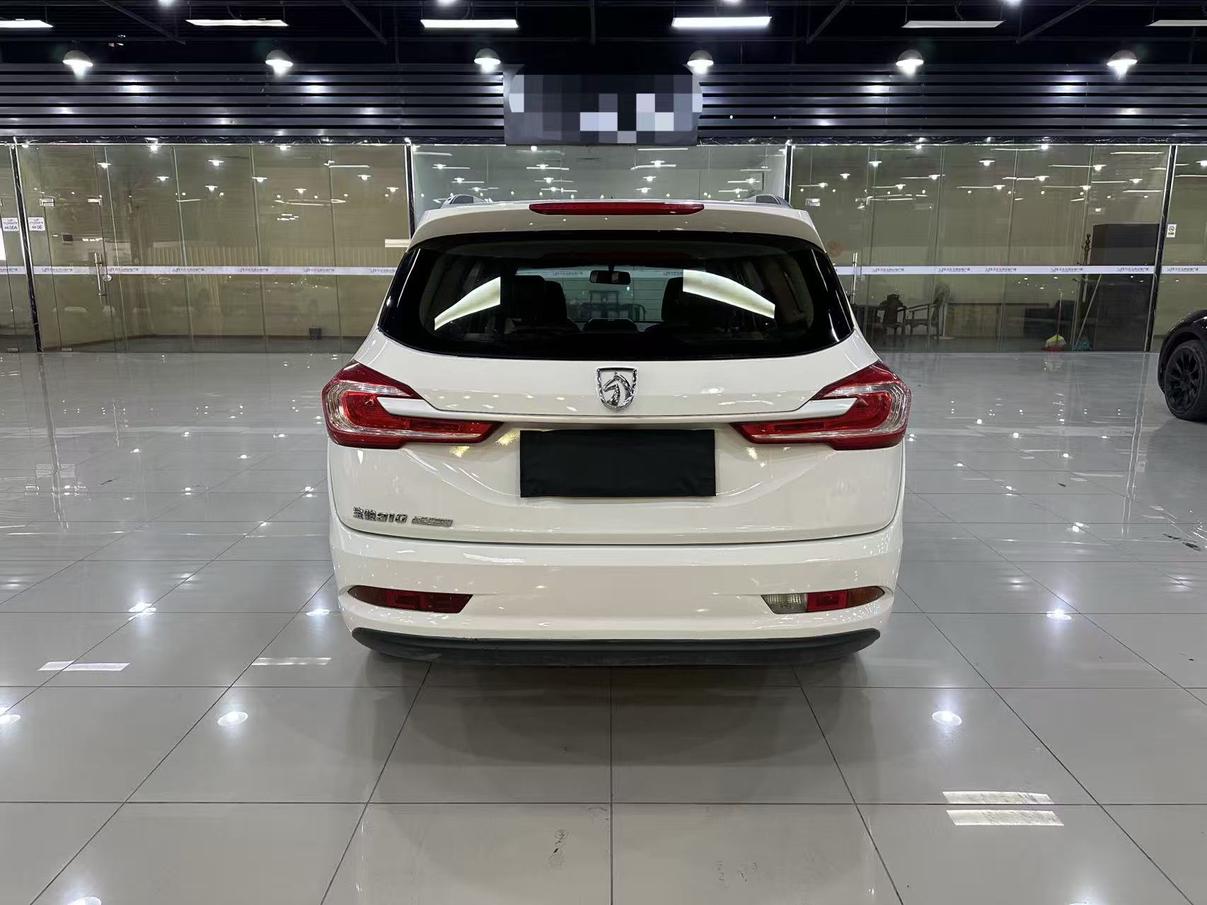 Baojun 310W 2018 thumb 3