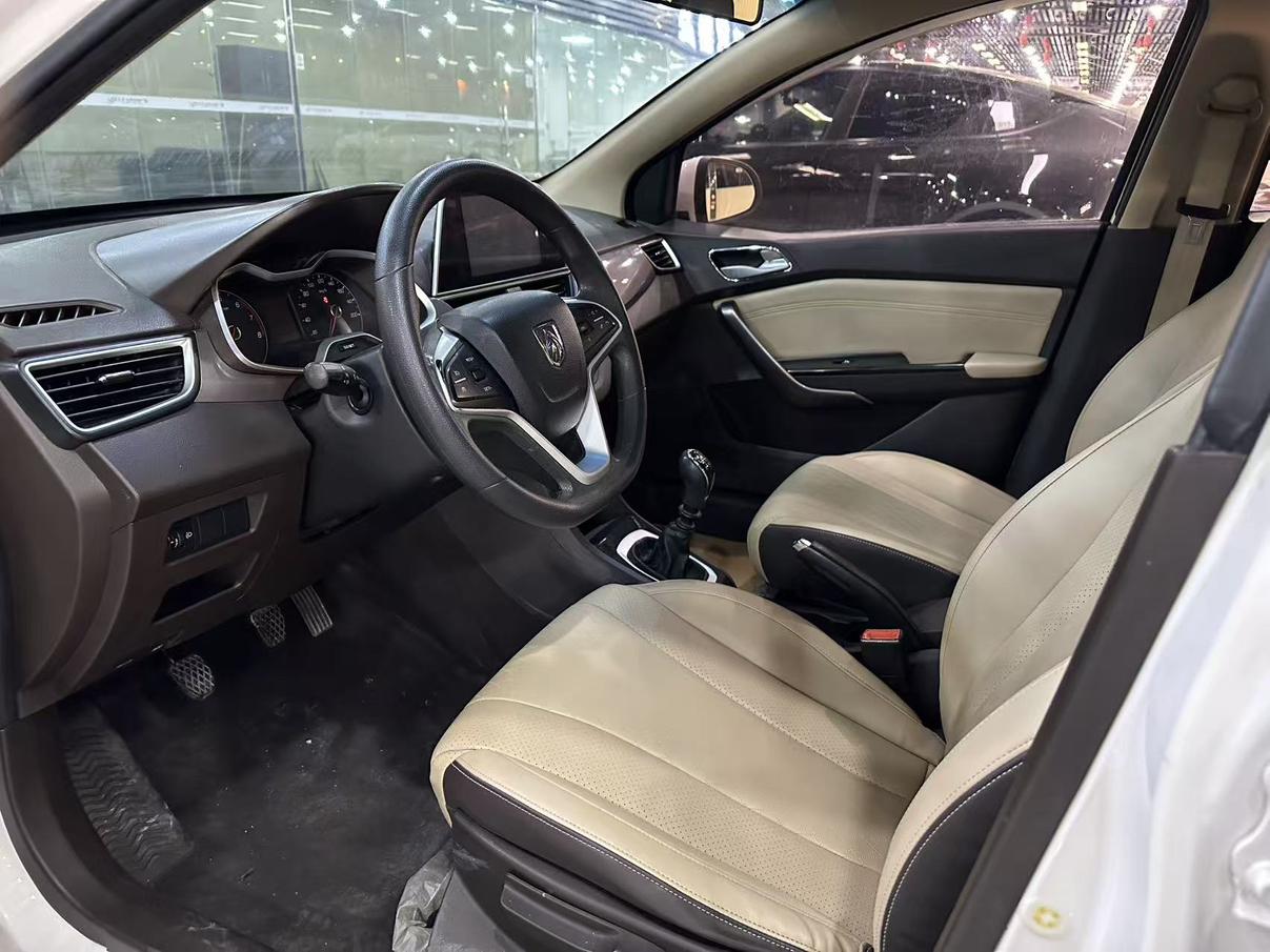 Baojun 310W 2018 thumb 6