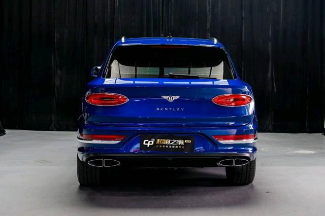 Bentley Bentayga 2022 thumb 5