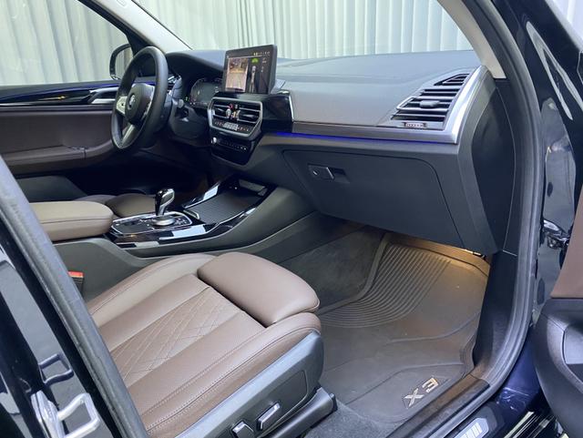 BMW X3 2023 thumb 10