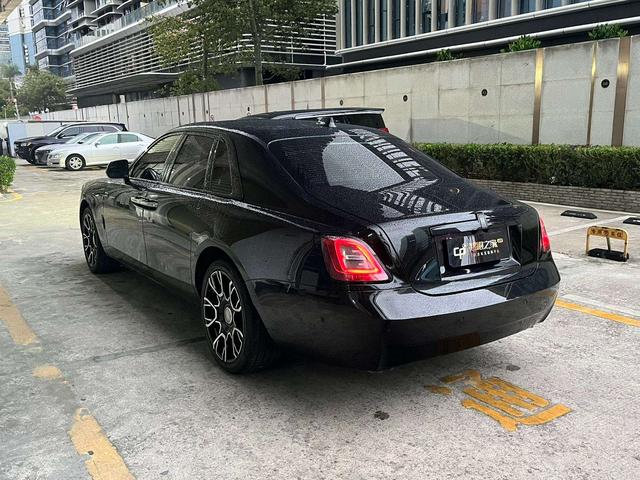 Rolls-Royce Ghost 2021 thumb 2