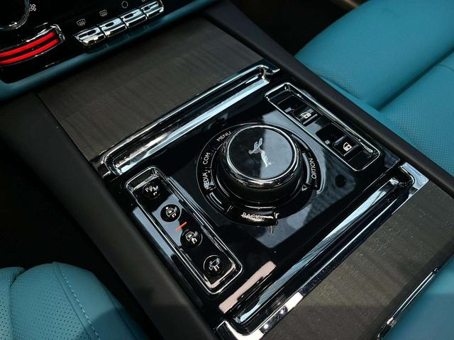 Rolls-Royce Ghost 2021 thumb 8