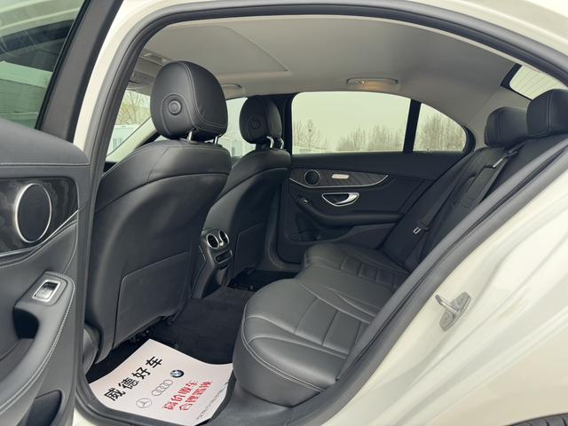 Mercedes-Benz C-Class 2020 thumb 8