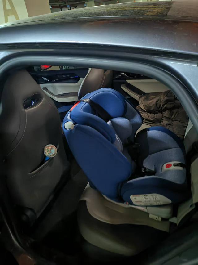 BYD Qin 2023 thumb 2