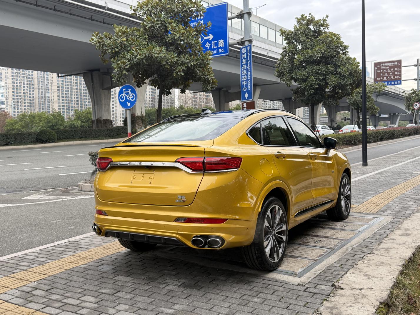 Geely Xingyue 2019 thumb 4