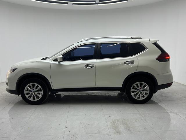Nissan X-Trail 2023 thumb 2
