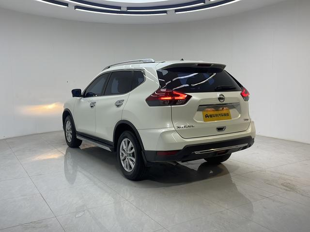 Nissan X-Trail 2023 thumb 3