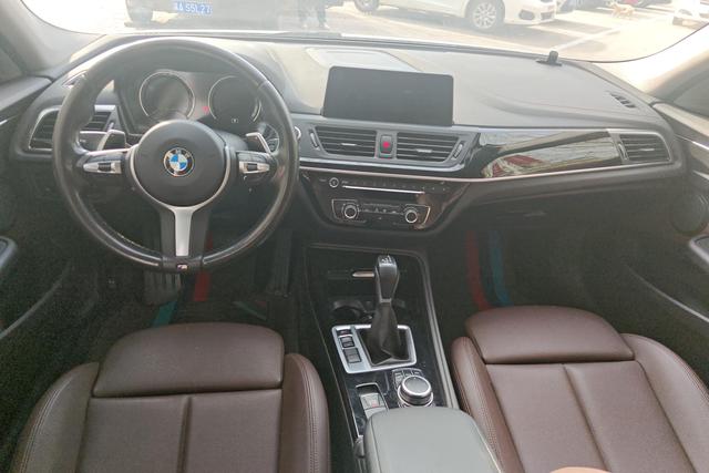 BMW 1 серии 2019 thumb 10