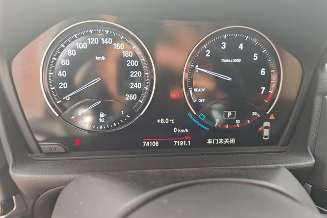 BMW 1 серии 2019 thumb 12