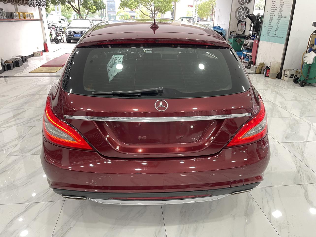 Mercedes-Benz CLS 2014 thumb 3