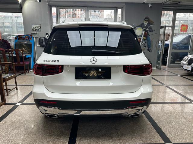 Mercedes-Benz GLB 2024 thumb 3