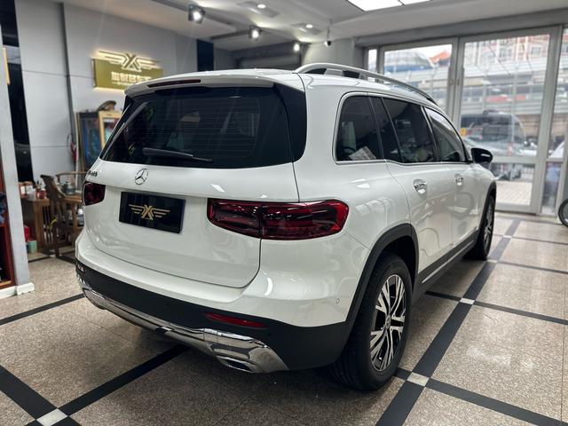 Mercedes-Benz GLB 2024 thumb 4