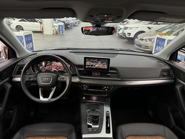 Audi Q5 2020 thumb 3