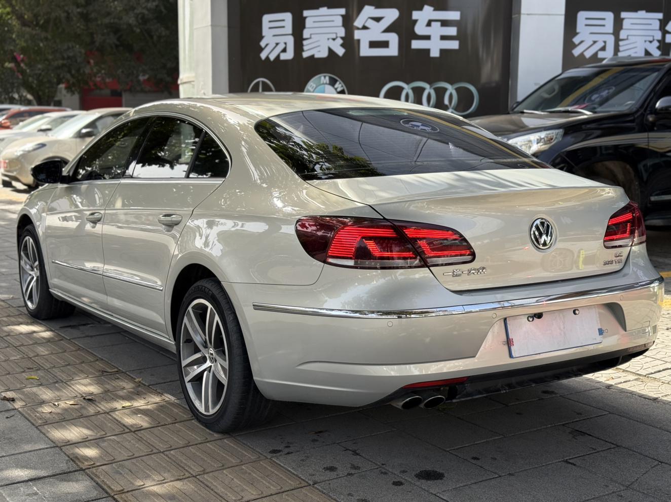 Volkswagen Arteon 2017 thumb 2