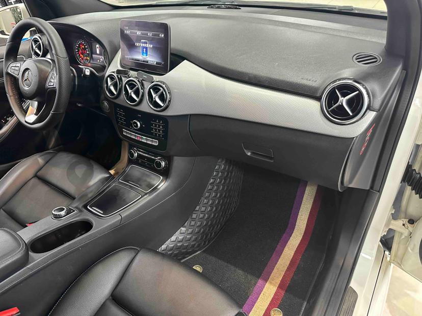 Mercedes-Benz B-Класс 2018 thumb 8