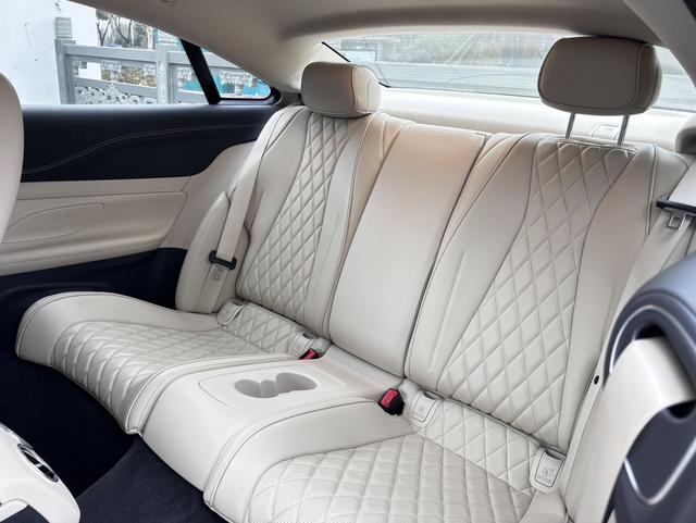 Mercedes-Benz E-Class 2021 thumb 9