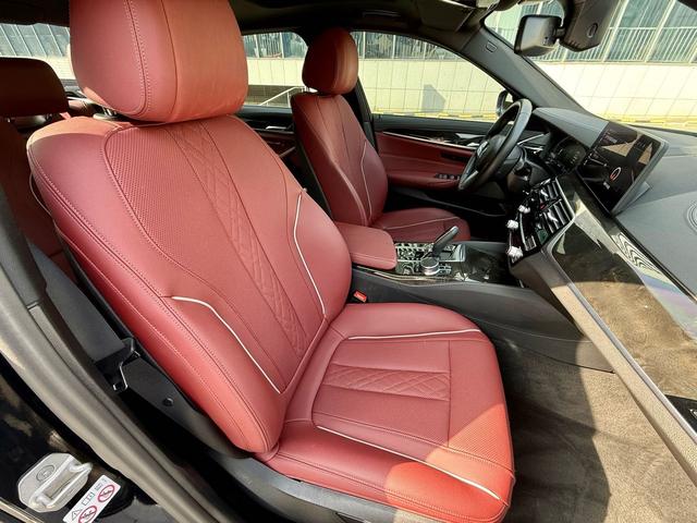 BMW 5 серии 2022 thumb 7