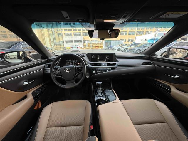 Lexus ES 2021 thumb 5