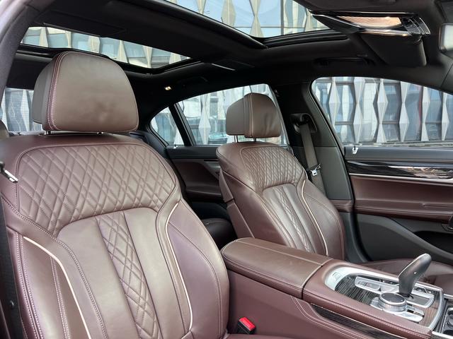 BMW 7 серии 2021 thumb 5
