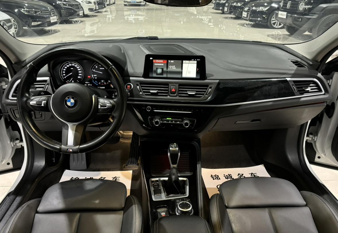 BMW 1 серии 2019 thumb 8