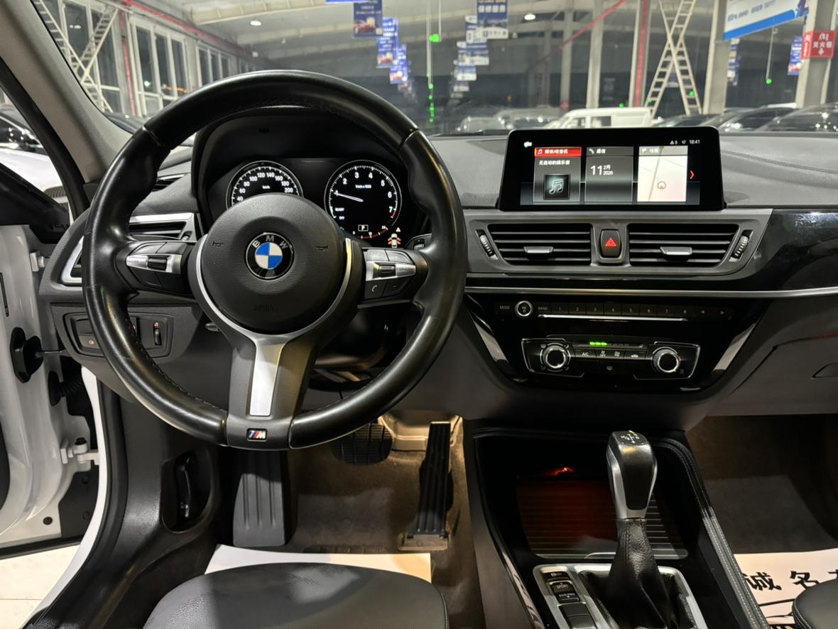 BMW 1 серии 2019 thumb 10