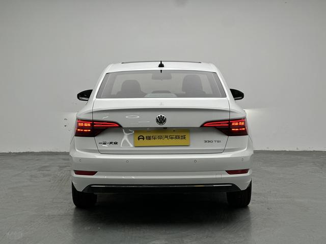 Volkswagen Sagitar 2021 thumb 3