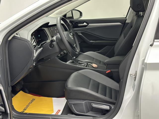 Volkswagen Sagitar 2021 thumb 9