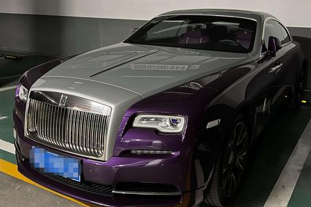 Rolls-Royce Wraith 2019 thumb 2