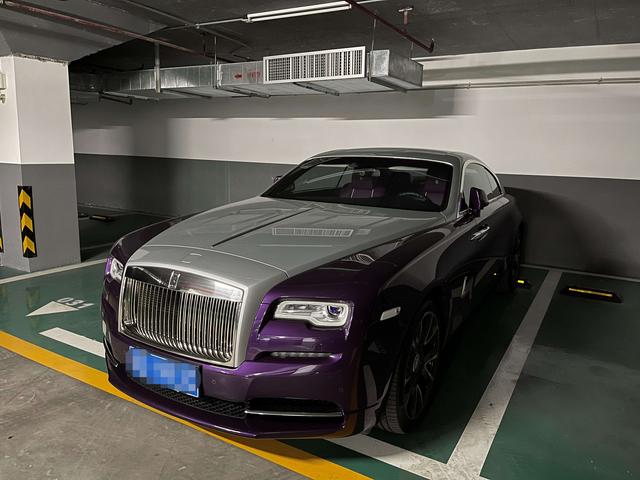 Rolls-Royce Wraith 2019 thumb 8