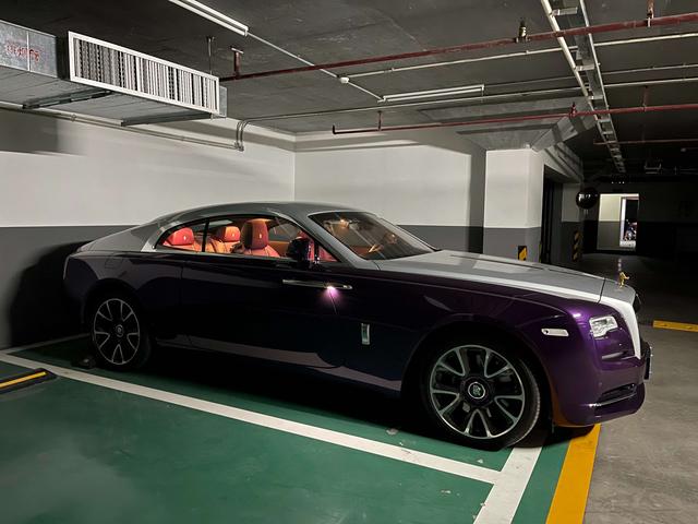 Rolls-Royce Wraith 2019 thumb 10