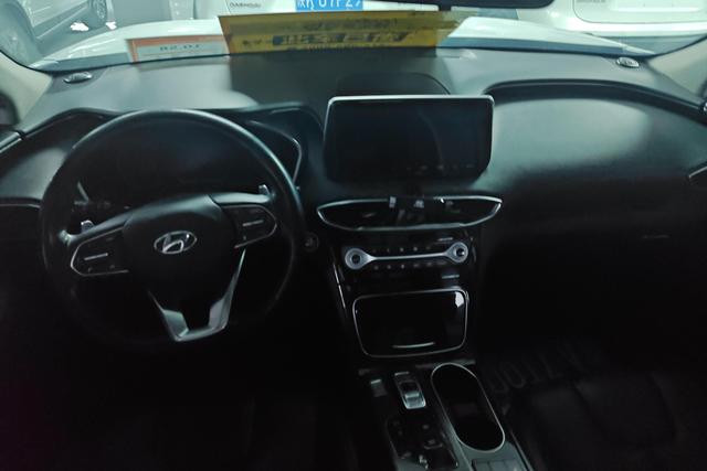 Hyundai Santa Fe 2019 thumb 12