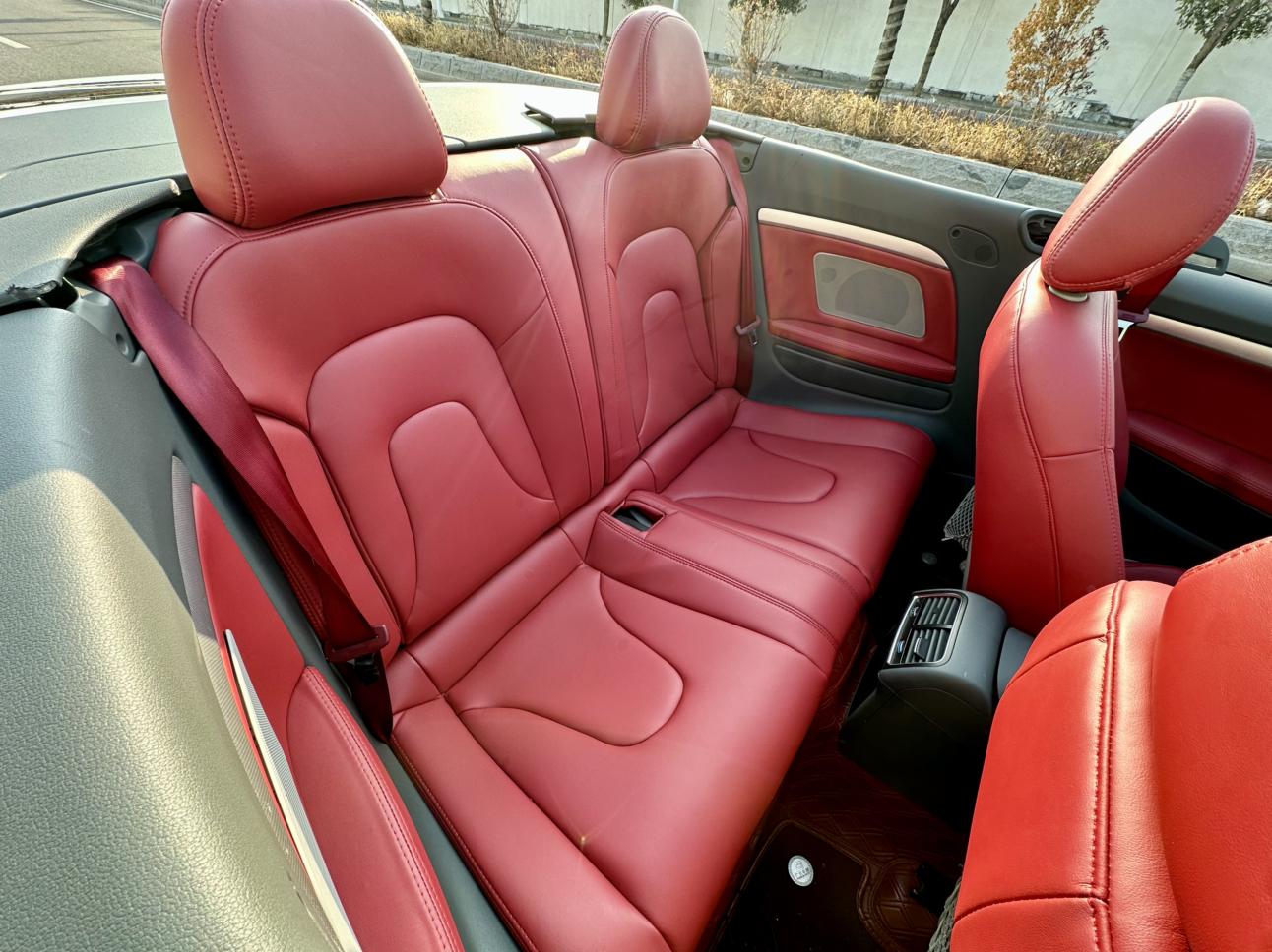 Audi A5 2012 thumb 7