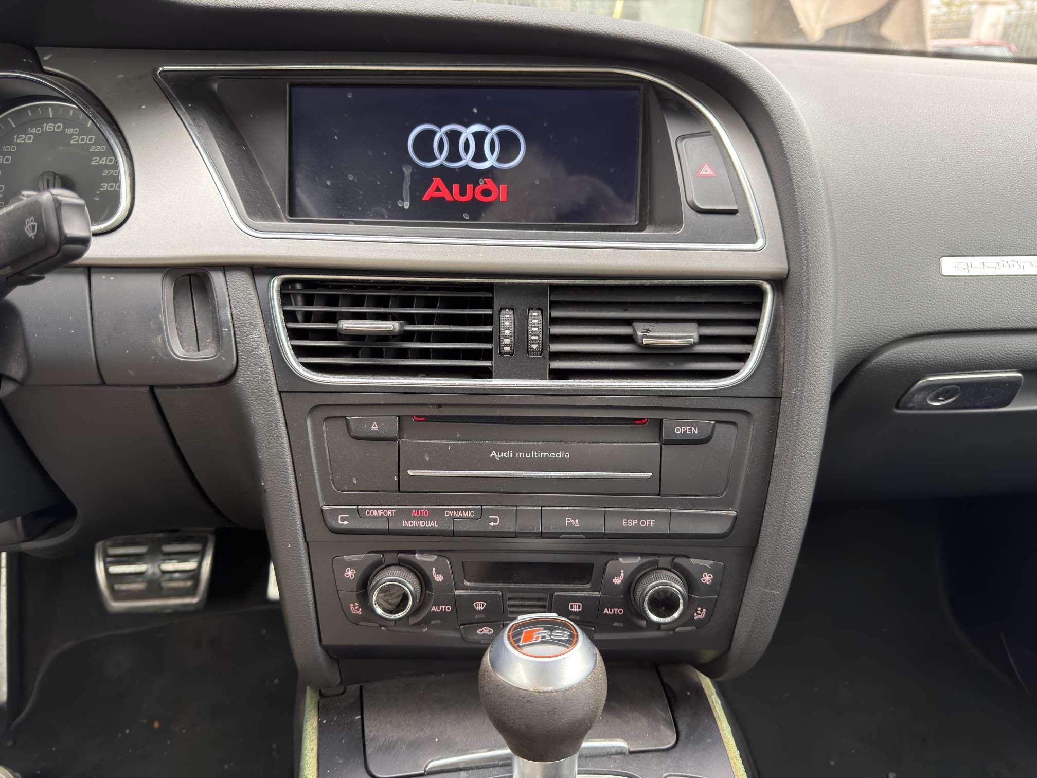 Audi S5 2010 thumb 10