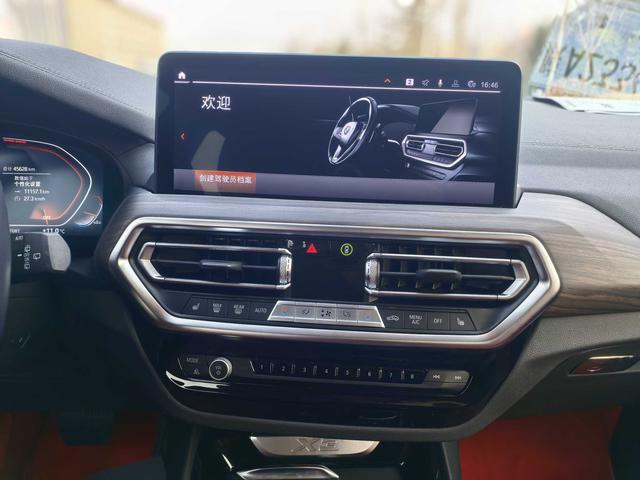 BMW X3 2022 thumb 9