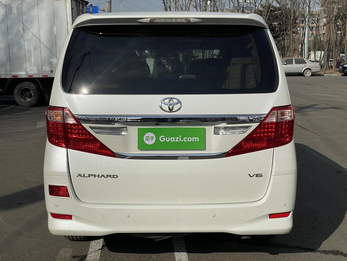 Toyota Alphard 2013 thumb 3