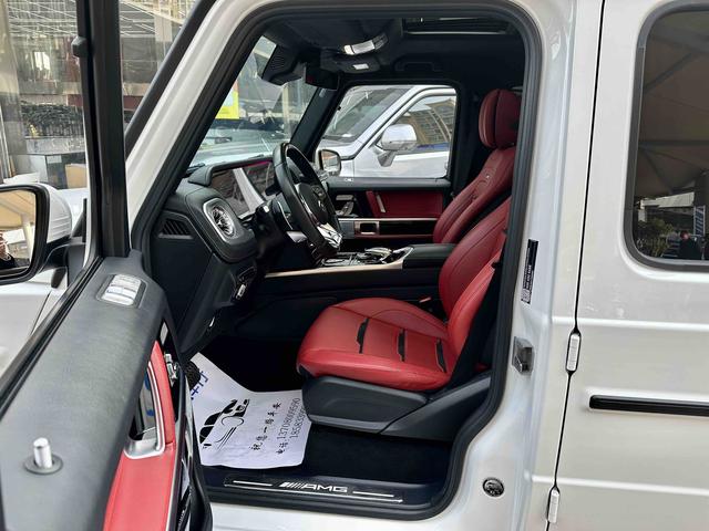 Mercedes-Benz G-Class 2023 thumb 2