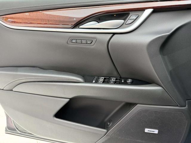 Cadillac XTS 2015 thumb 11