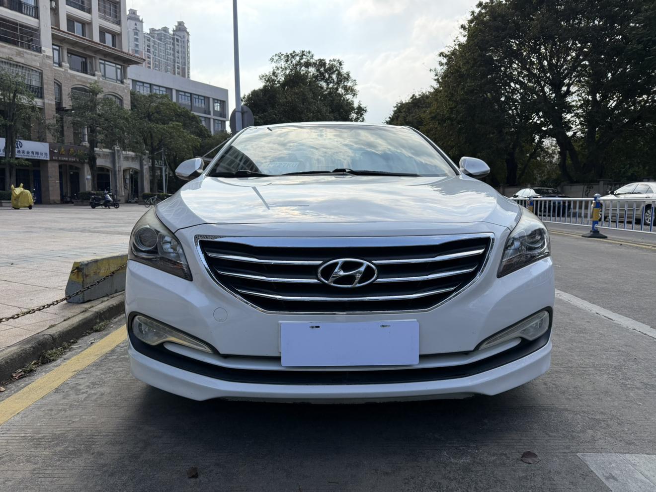 Hyundai Mistra 2015 thumb 12